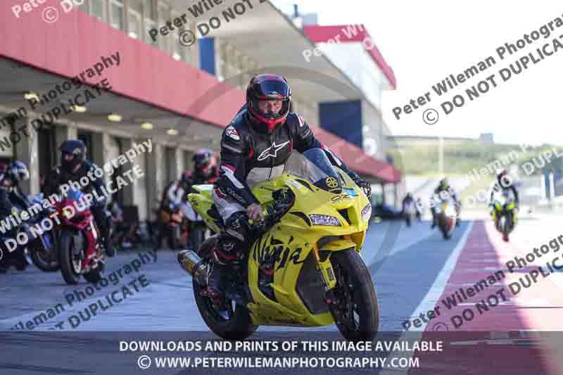 motorbikes;no limits;peter wileman photography;portimao;portugal;trackday digital images